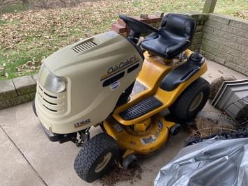 SOLD Cub Cadet LT1042 Lot No. 2012 Other Equipment with 42 inches Tractor Zoom